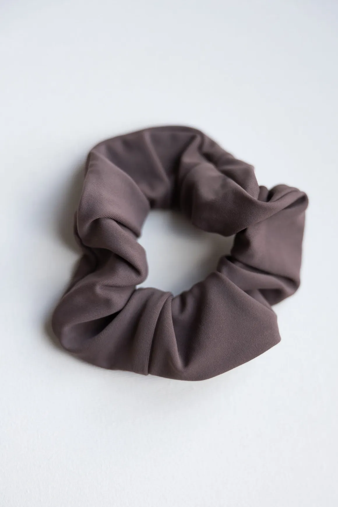 Gumka do włosów scrunchie fioletowy volcano