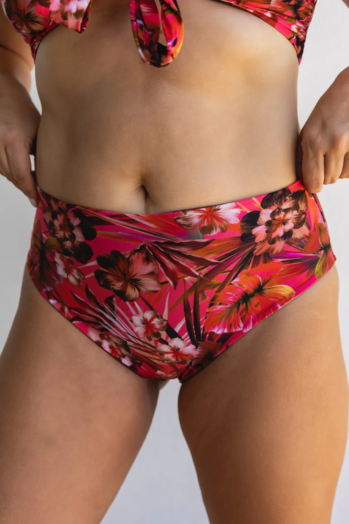 High waist Flora