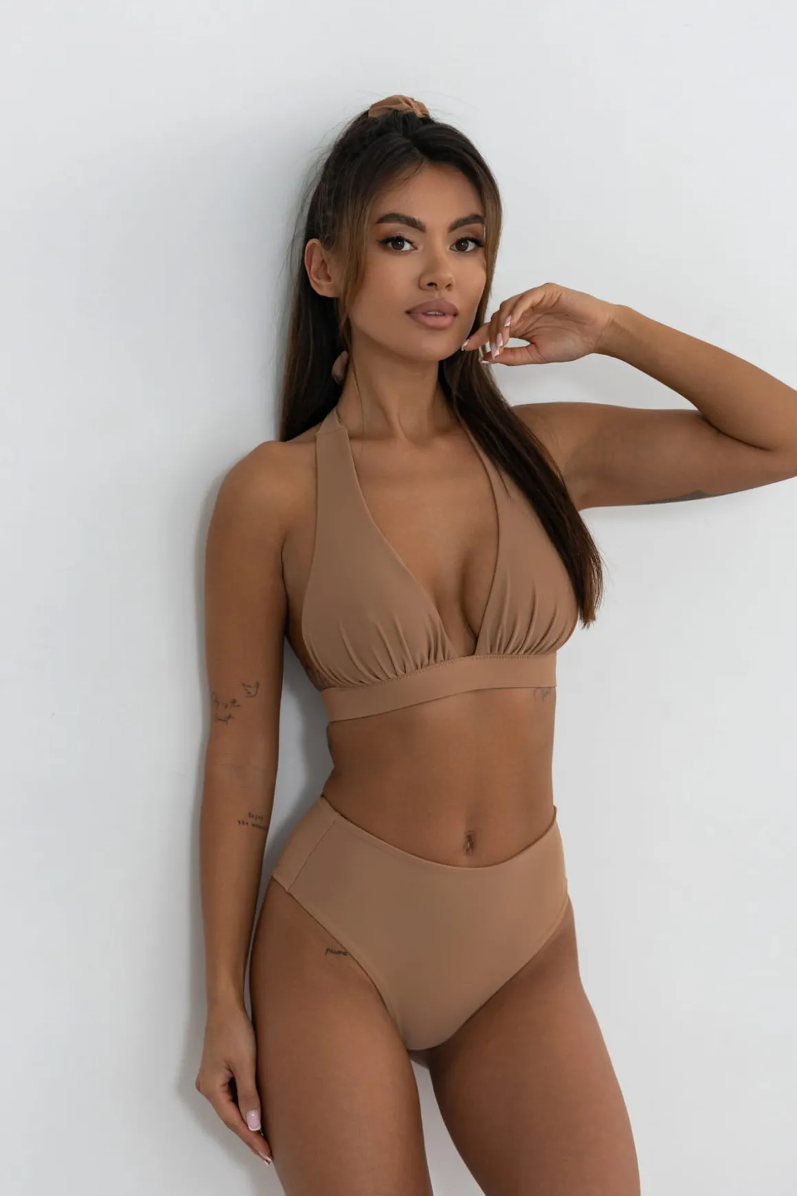 Linda Nude