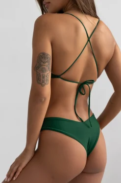 Minimal Jungle