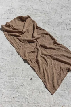 Pareo nude