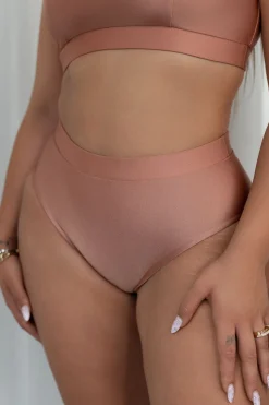 Tica Paraiso